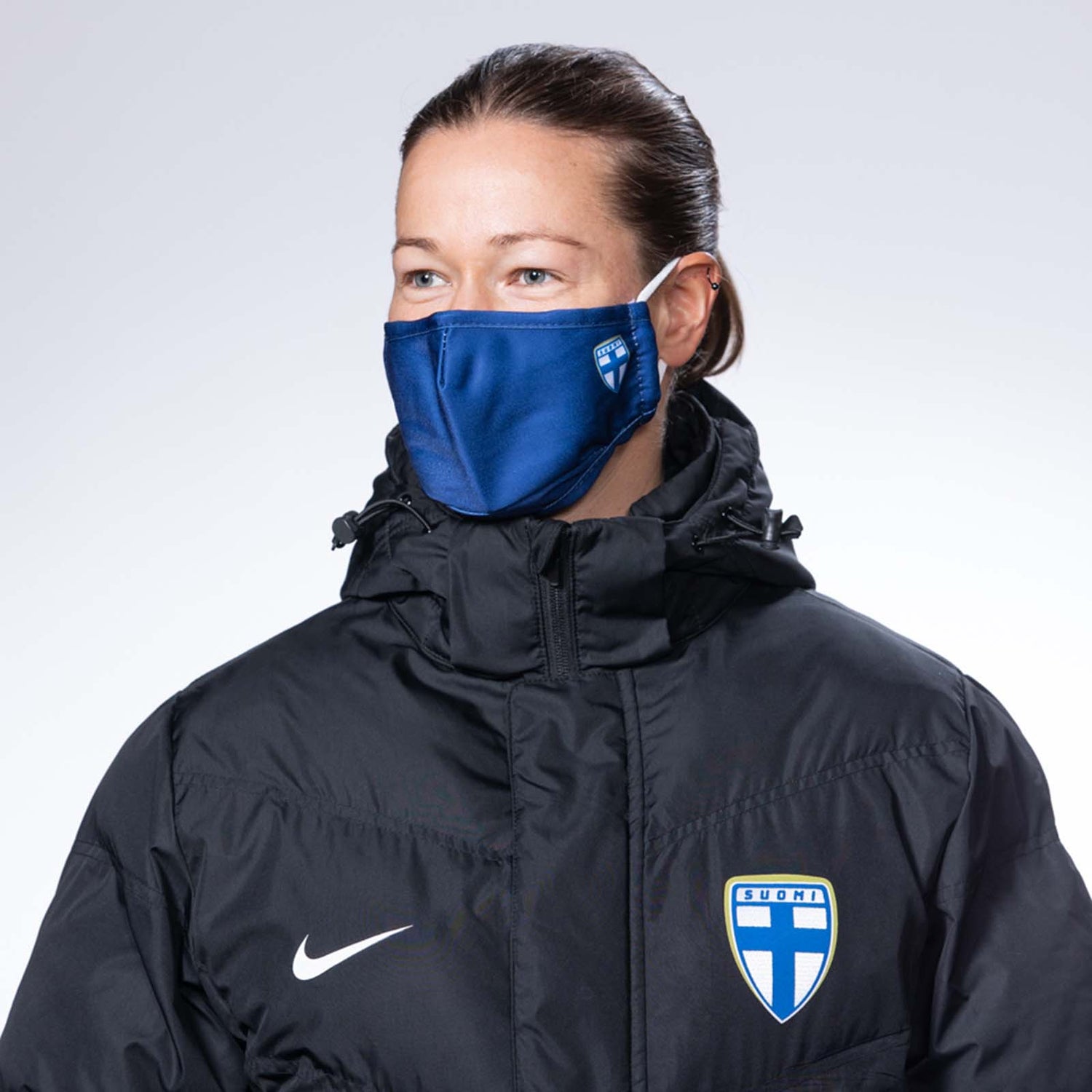Sininen Suomi-kasvomaski.